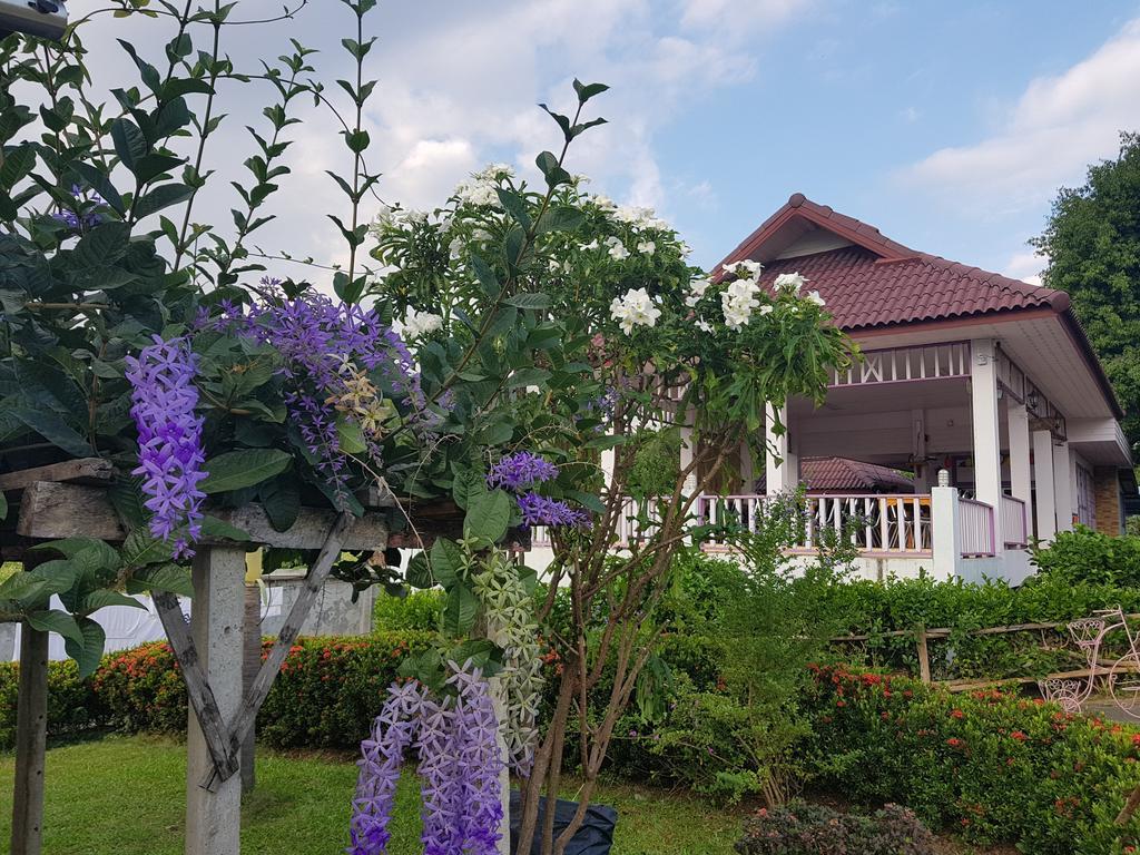 Отель Mae Klang Banyen Hill Чиангмай Экстерьер фото
